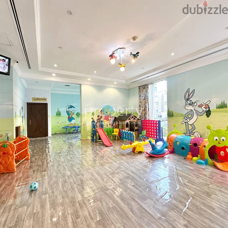 3 bedroom Seaview apartment with balcony for rent in Shaab Al bahari 10