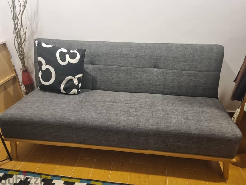 moving sale 13