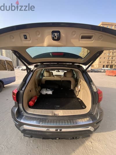 Nissan Pathfinder 2019