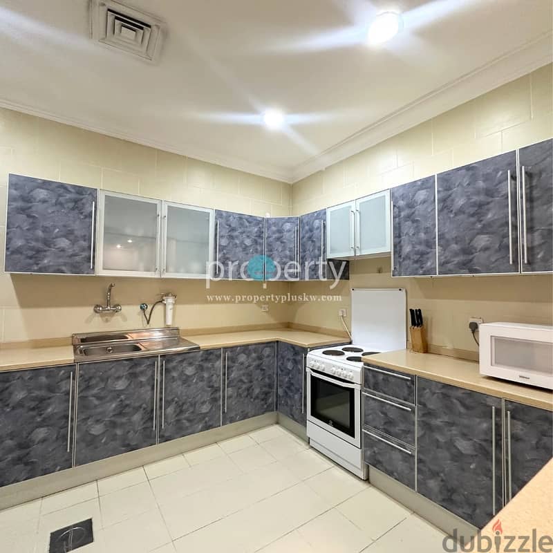 Unfurnished 3 bedroom apartments with balcony for rent in Sulaibikhat 13