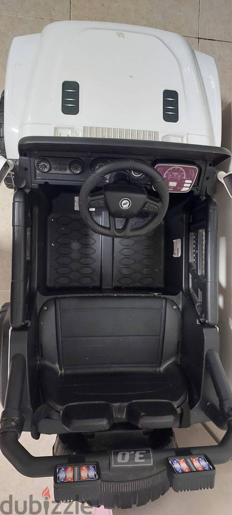 Drinving Kids Jeep car with remote 2