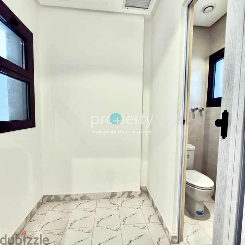 Three bedroom Furnished apartments in Daiya 4