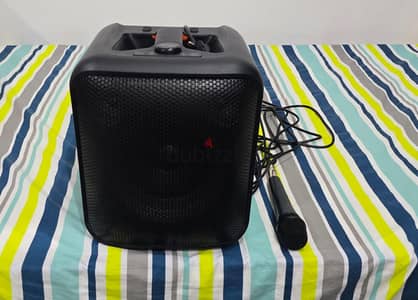 F and D speaker