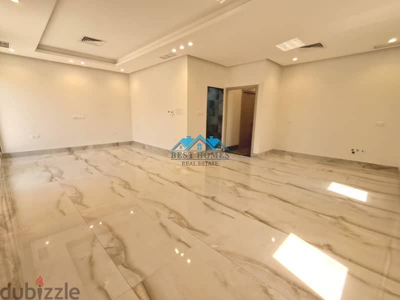 Modern 5 Bedrooms Floor Apartment with 2 Private Entrances in Shaab 1