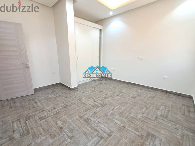 Modern 5 Bedrooms Floor Apartment with 2 Private Entrances in Shaab 17