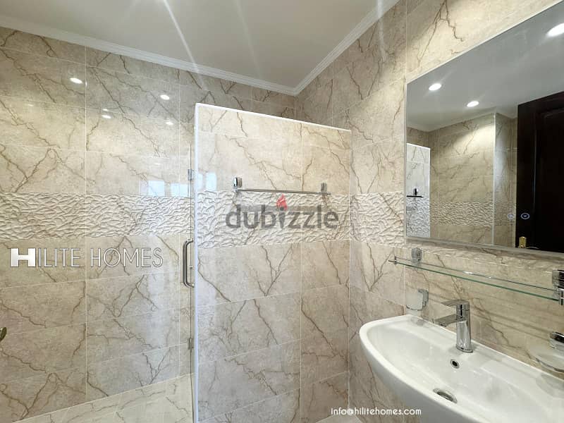 Three bedroom Seaview apartment with balcony for rent in Shaab 1