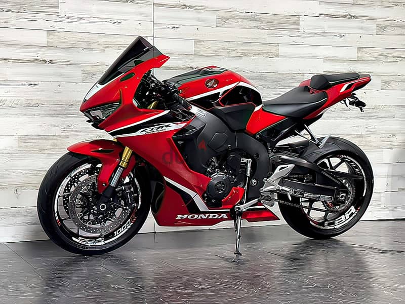 2021 Honda CBR1000RR  (971589430760) 1