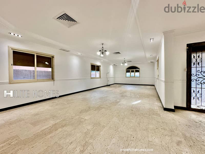 Four bedroom floor with private entrance for rent in Jabriya 1
