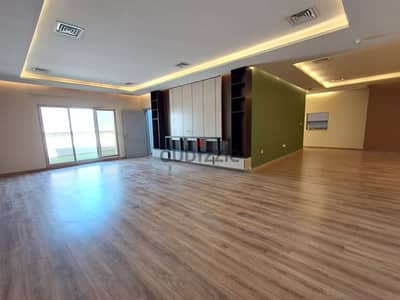 Spacious 3 Bedroom Floor in Bayan