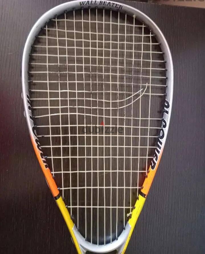 Preowned Dunlop Wallbeater squash racket - 190g weight 1