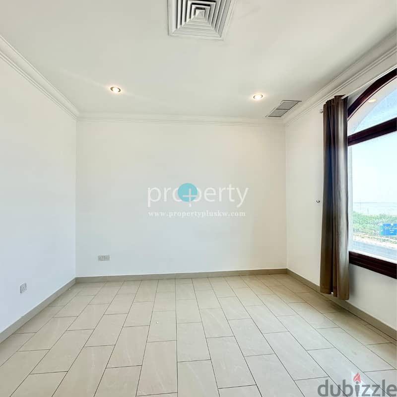 Unfurnished 3 bedroom apartments with balcony for rent in Sulaibikhat 2
