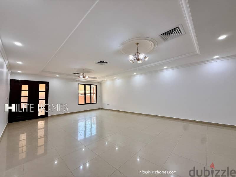 Triplex Villa for rent in Rumaithya 1