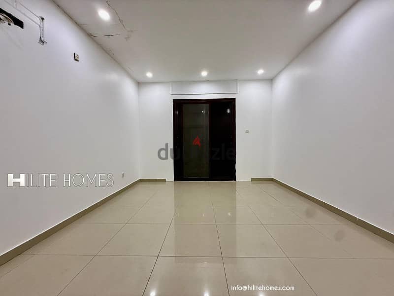 Triplex Villa for rent in Rumaithya 10