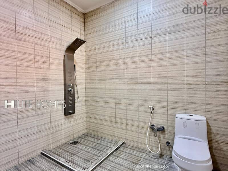 Triplex Villa for rent in Rumaithya 14