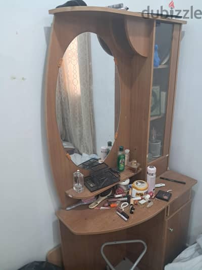 تسريحة حالة ممتازة للبيع
