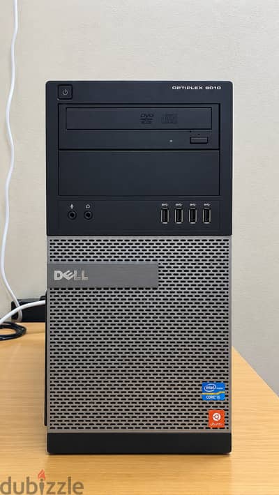Dell Desktop PC and Screen