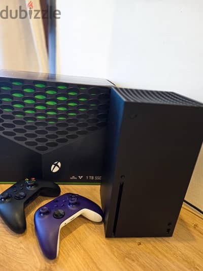 "Xbox Series X 1TB — barely used, box + 2 controllers (Astral Purple)