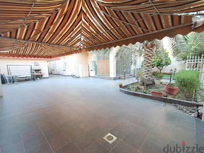 Villa in Salwa 4 Bedrooms