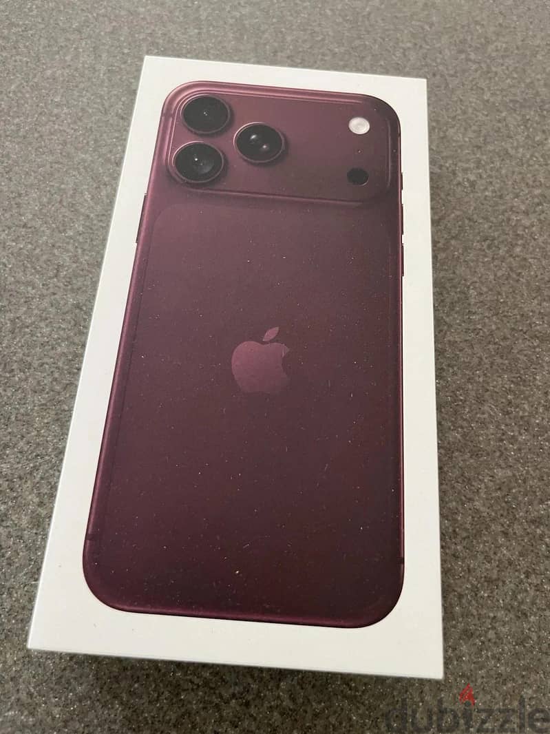 Apple  iPhone 18 Pro Max 256GB UNLOCKED  DUAL SIM Brand New Sealed 3