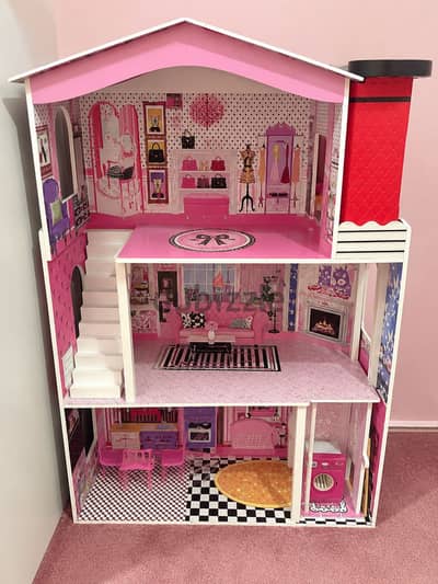Large Wooden Barbie Doll House – Excellent Condition