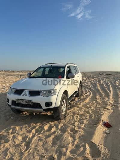 Mitsubishi Pajero Sport 2012 3.5L 4WD AT