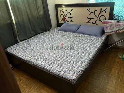 Bed with Medical mattress - Pick up from Salmiya Block 12