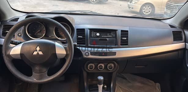 Mitsubishi Lancer 2015