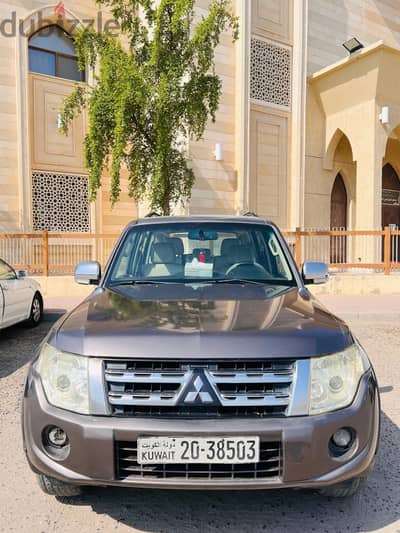 Mitsubishi Pajero 2013