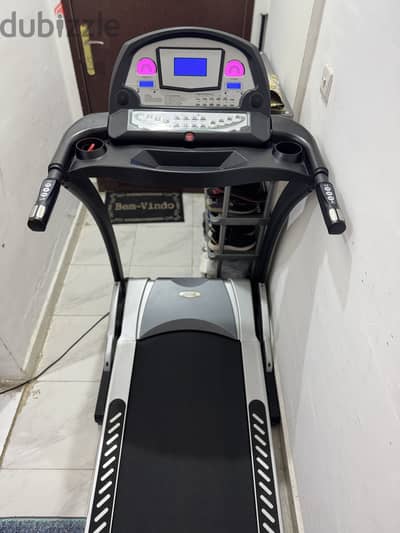 SPORTSTK ST 7600 TREADMILL