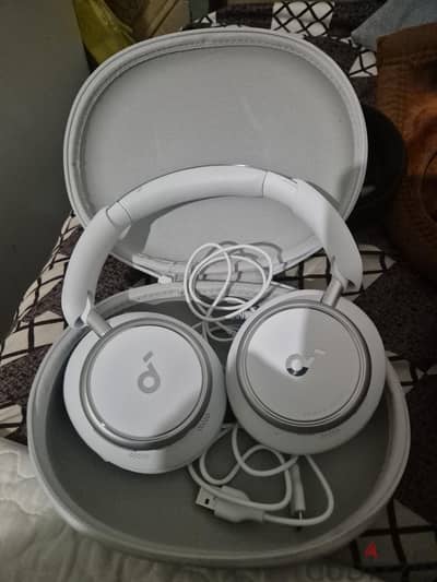 anker soundcore space Q45