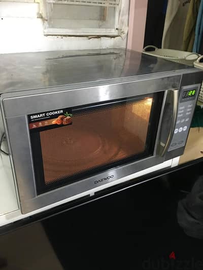 Daewoo Microwave 50 Liters
