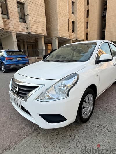 Nissan Sunny 2024