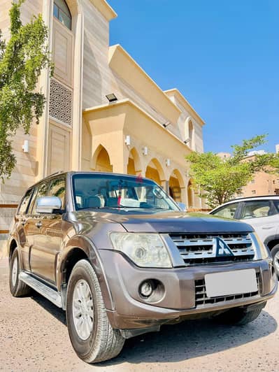 Mitsubishi Pajero 2013