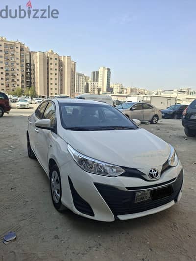 Toyota Yaris 2019 E