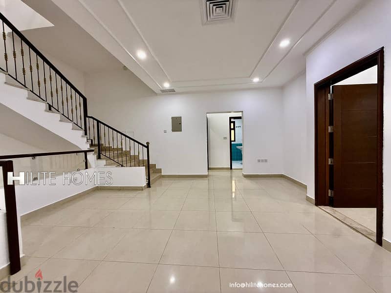 Triplex Villa for rent in Rumaithya 13