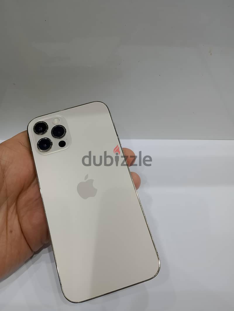 iPhone 12pro GB 256 3