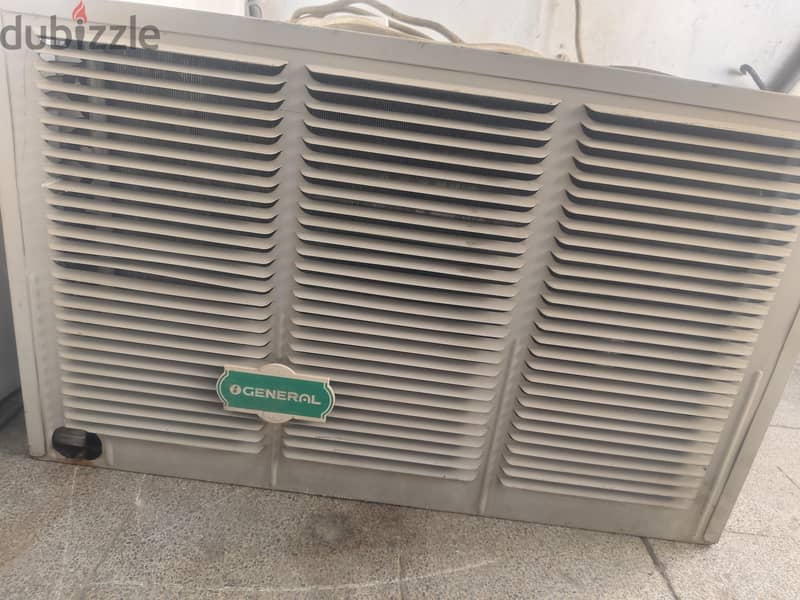window ac GENERAL 2.5 TON EVERYTHING IS GOOD WORK 1