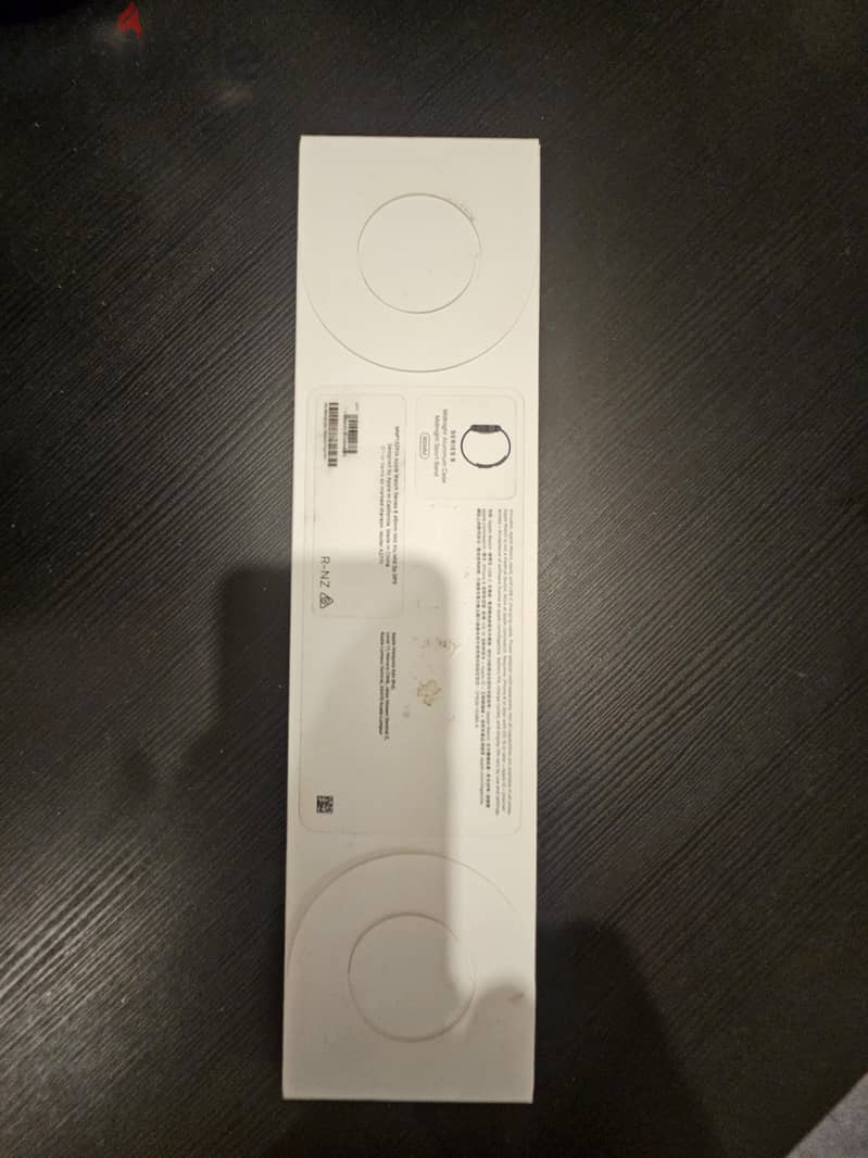 Aaple watch series 8 45mm GPS - New 2