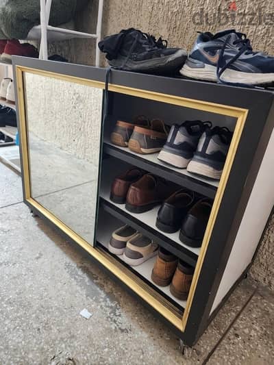 shoes rack