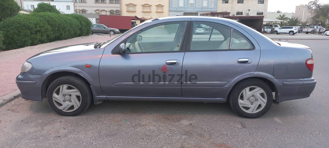 Nissan Sunny 2003 3