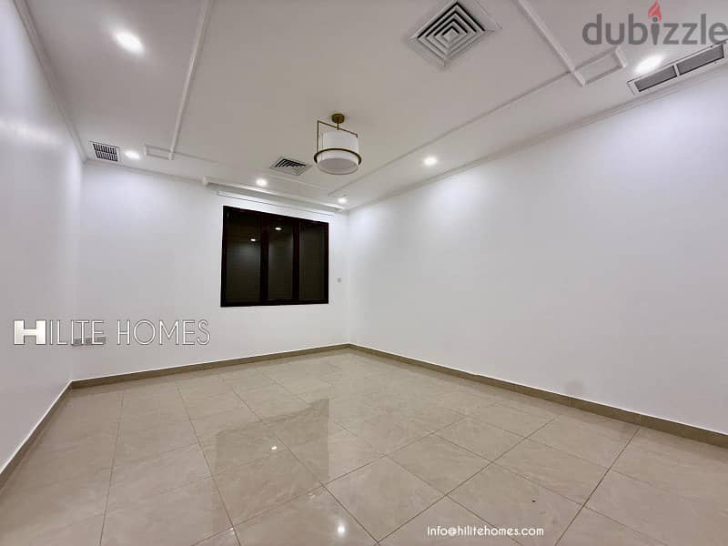 Triplex Villa for rent in Rumaithya 7