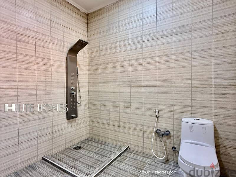 Triplex Villa for rent in Rumaithya 14