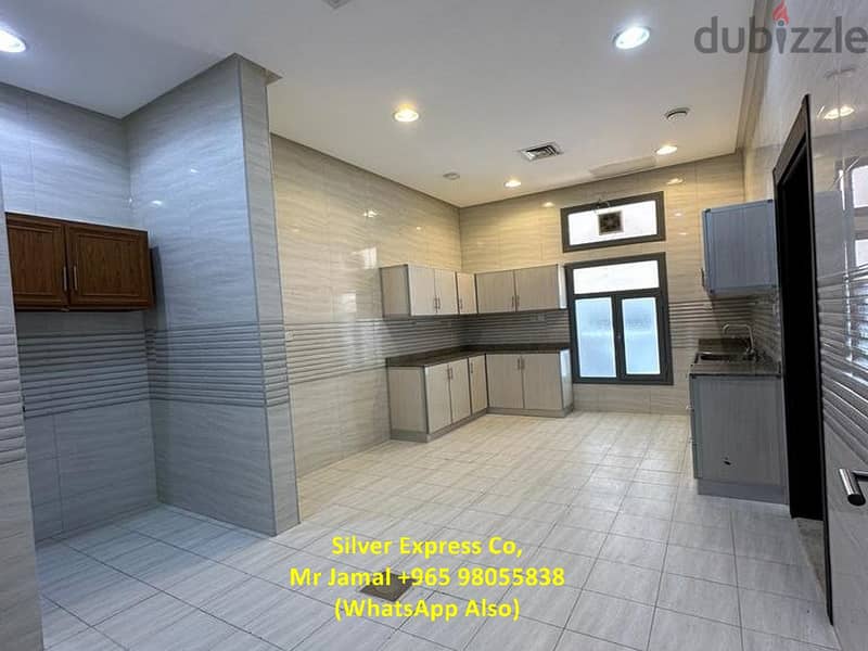5 Bedroom Villa Floor with Balcony for Rent in Finatees. 4