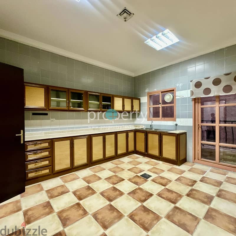 3 bedroom apartment with balcony for rent in salwa ,next to BSK 1