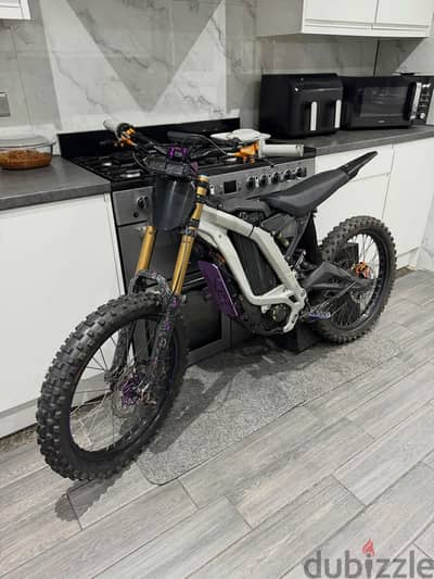 2023 surron light Bee available +447507647630