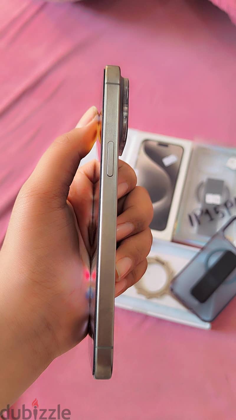 Apple - iPhone 15 Pro Max 6