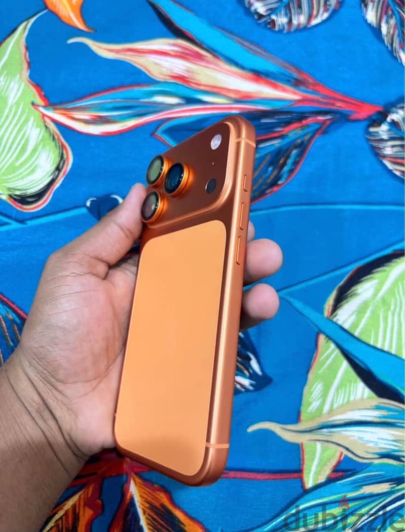 iphone 17 pro 256 gb 10/10 condition 3