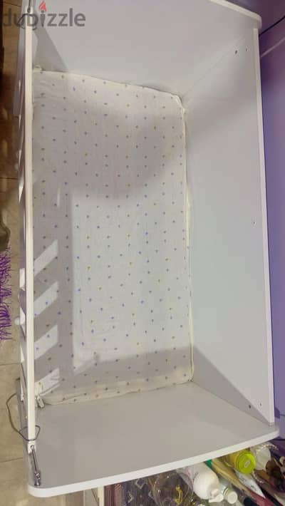 Baby cot/crib