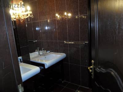 Stylish 3 bedroom floor with terrace in nuzha