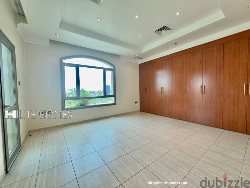 Spacious apartment with view for rent in Salmiya 1